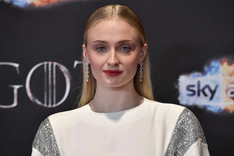 Sophie Turner Height